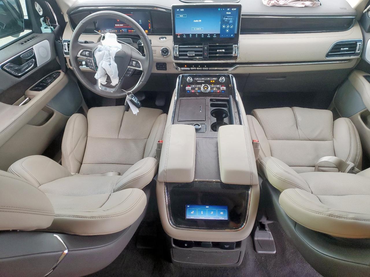 Lincoln Navigator Reserve