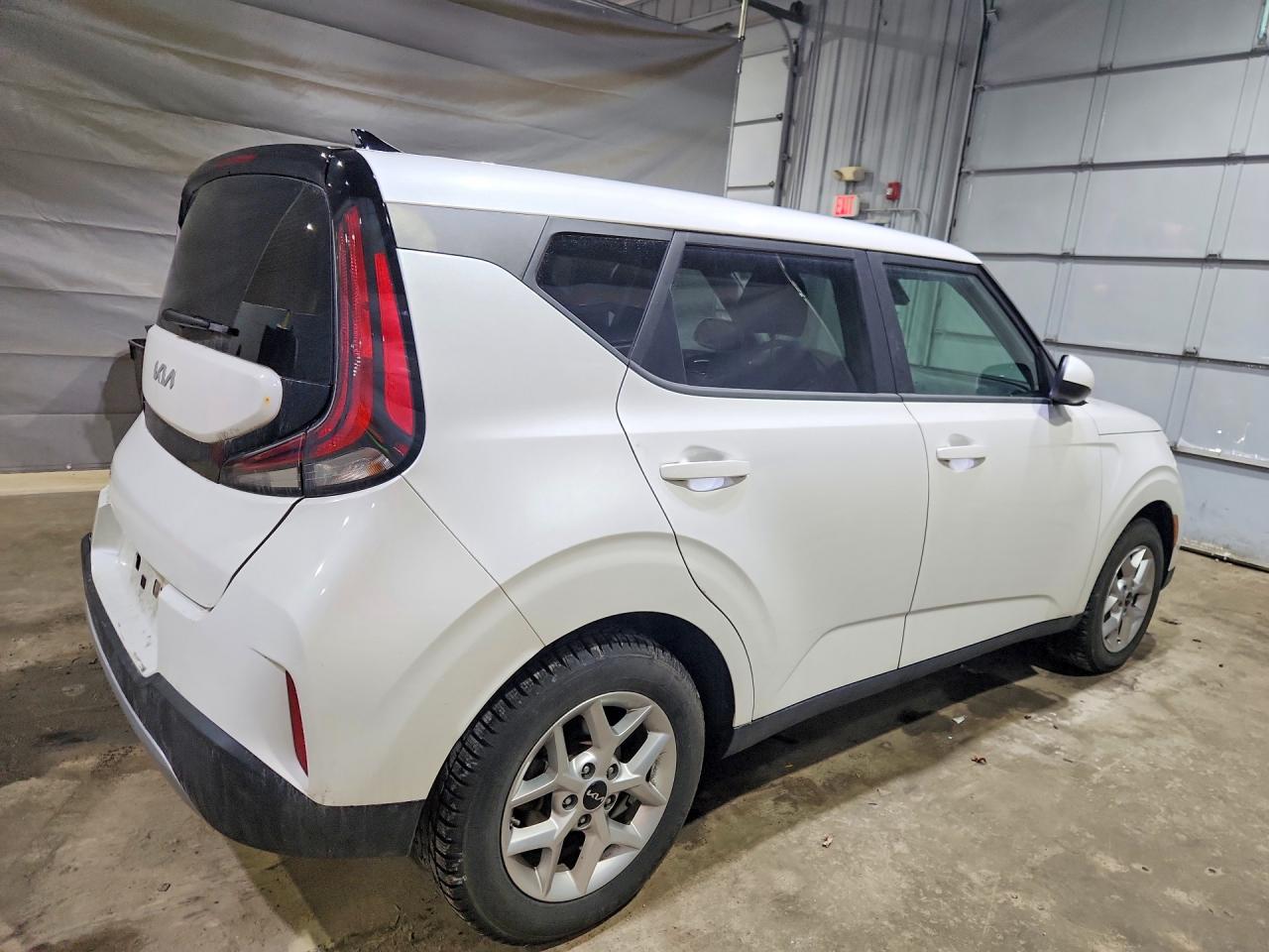 Kia Soul Lx