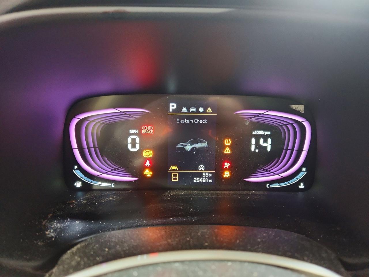 Kia Soul Lx