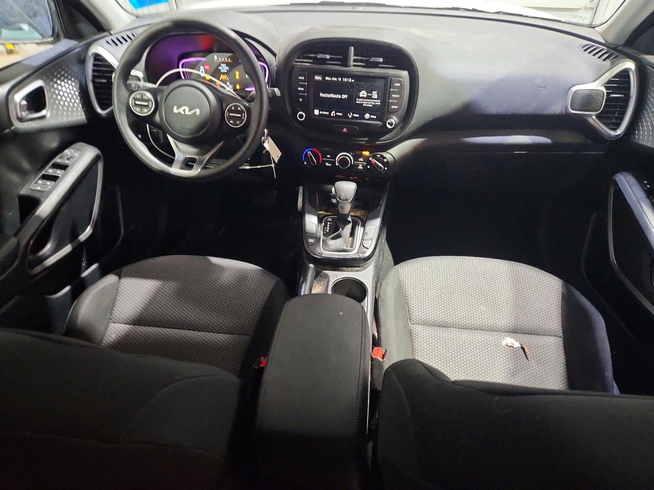 Kia Soul Lx