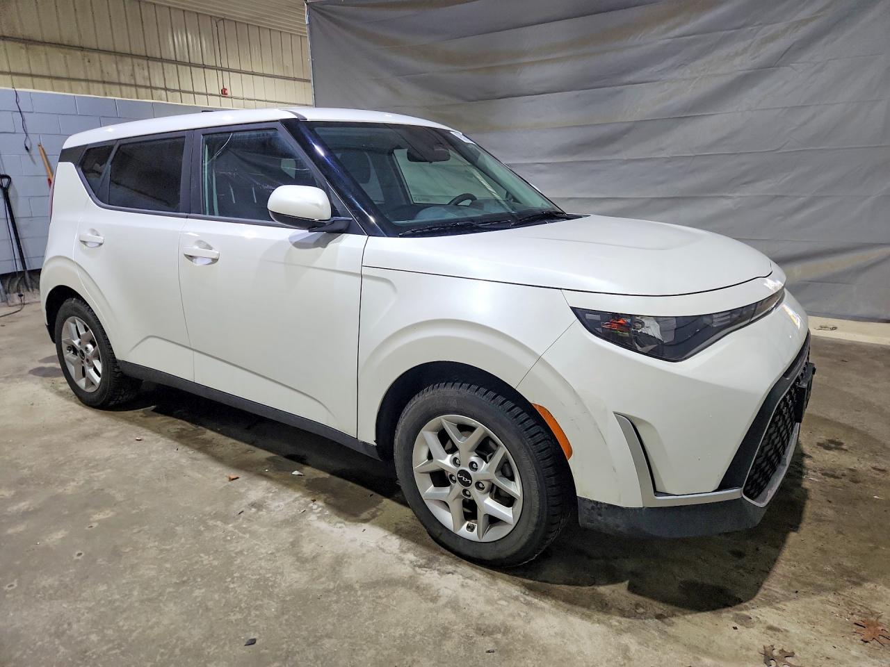 Kia Soul Lx