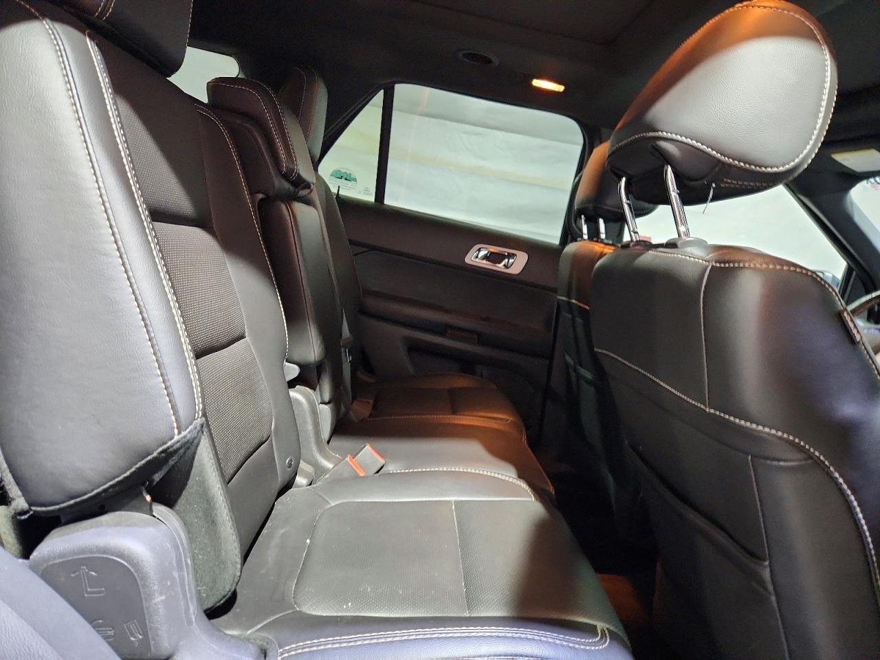 Ford Explorer Sport
