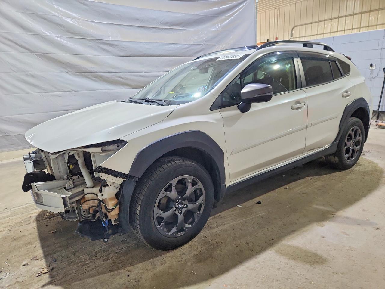 Salvage Subaru Crosstrek Image