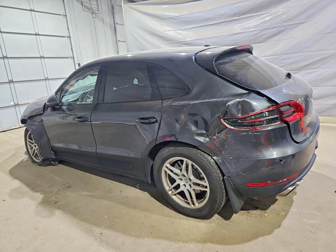 Porsche Macan S