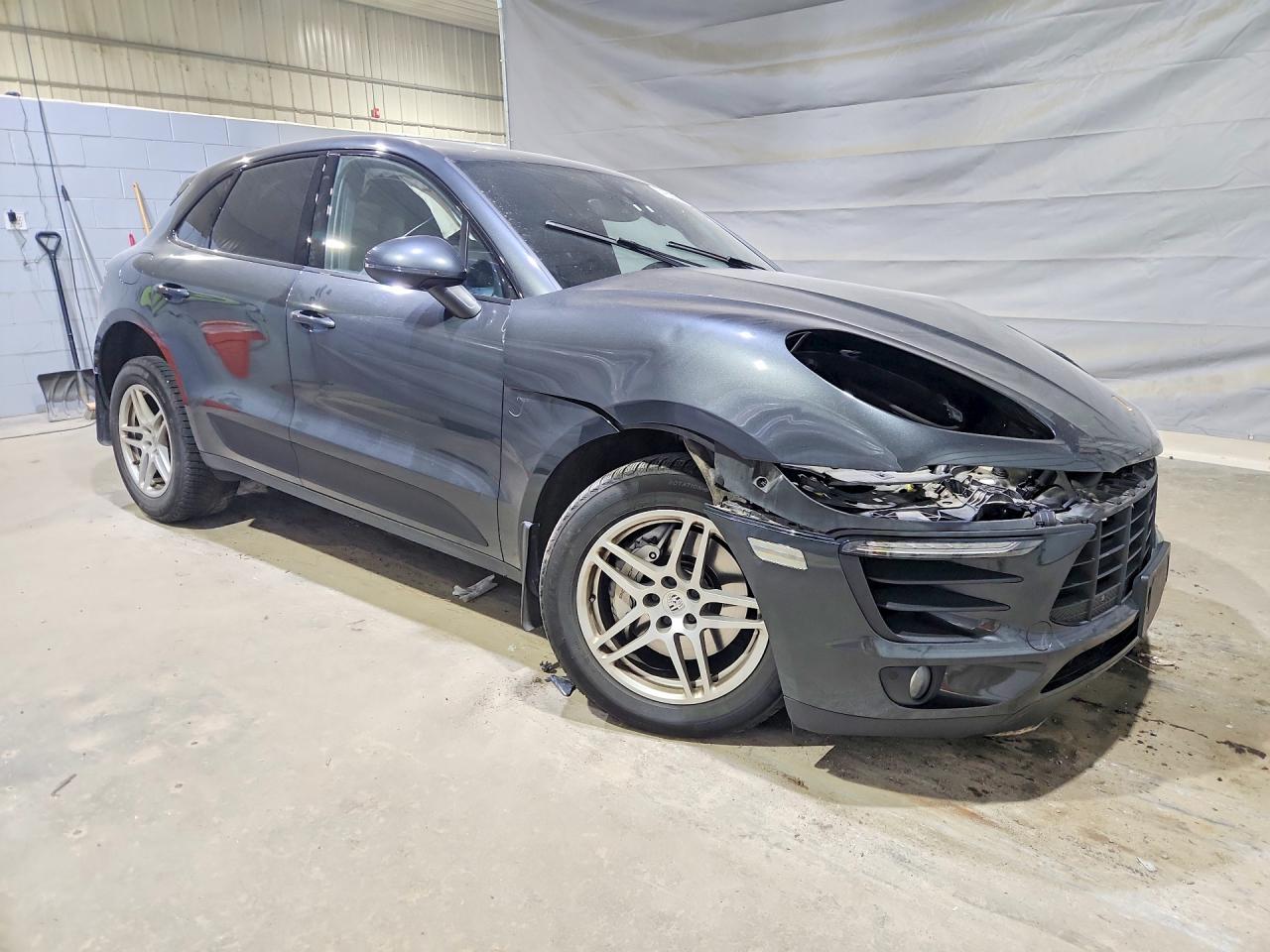 Porsche Macan S