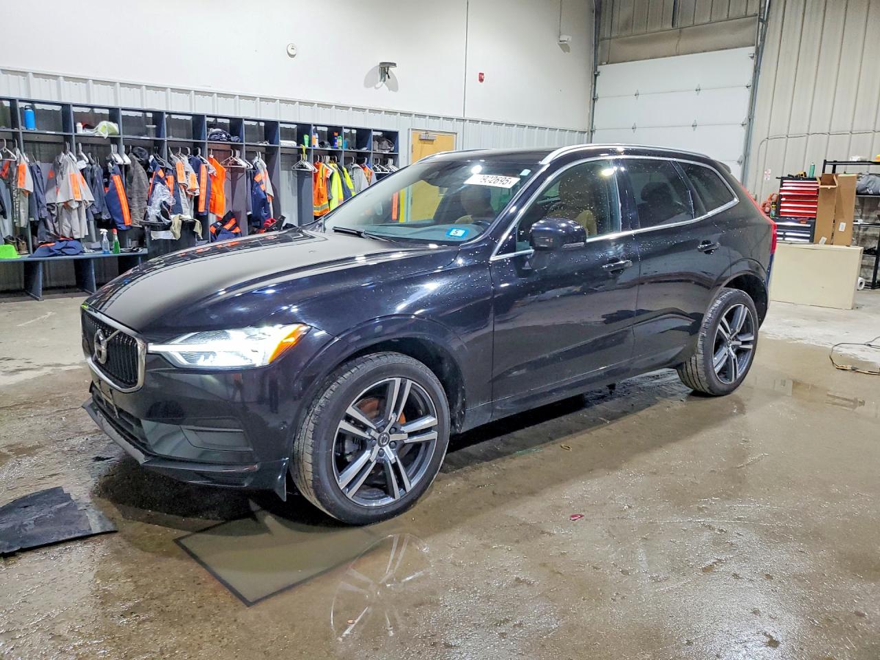Salvage Volvo XC60 Image
