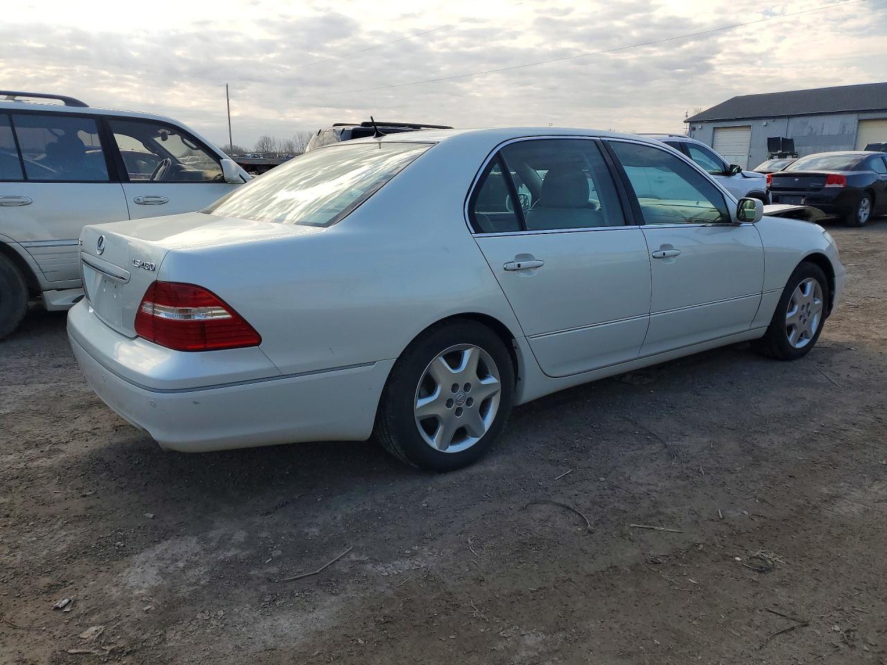 Lexus LS 430