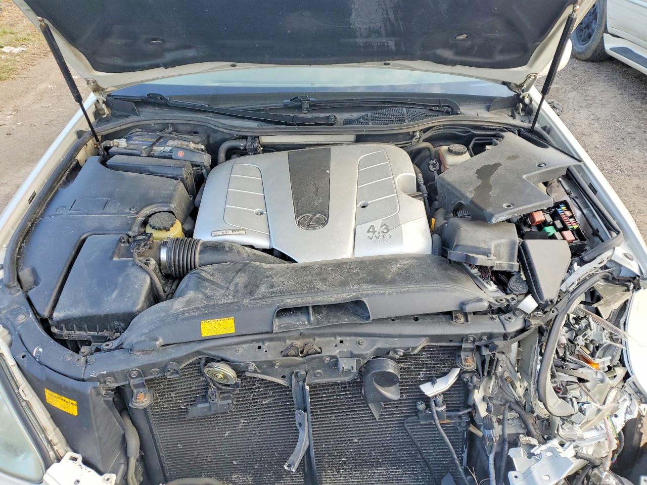 Lexus LS 430