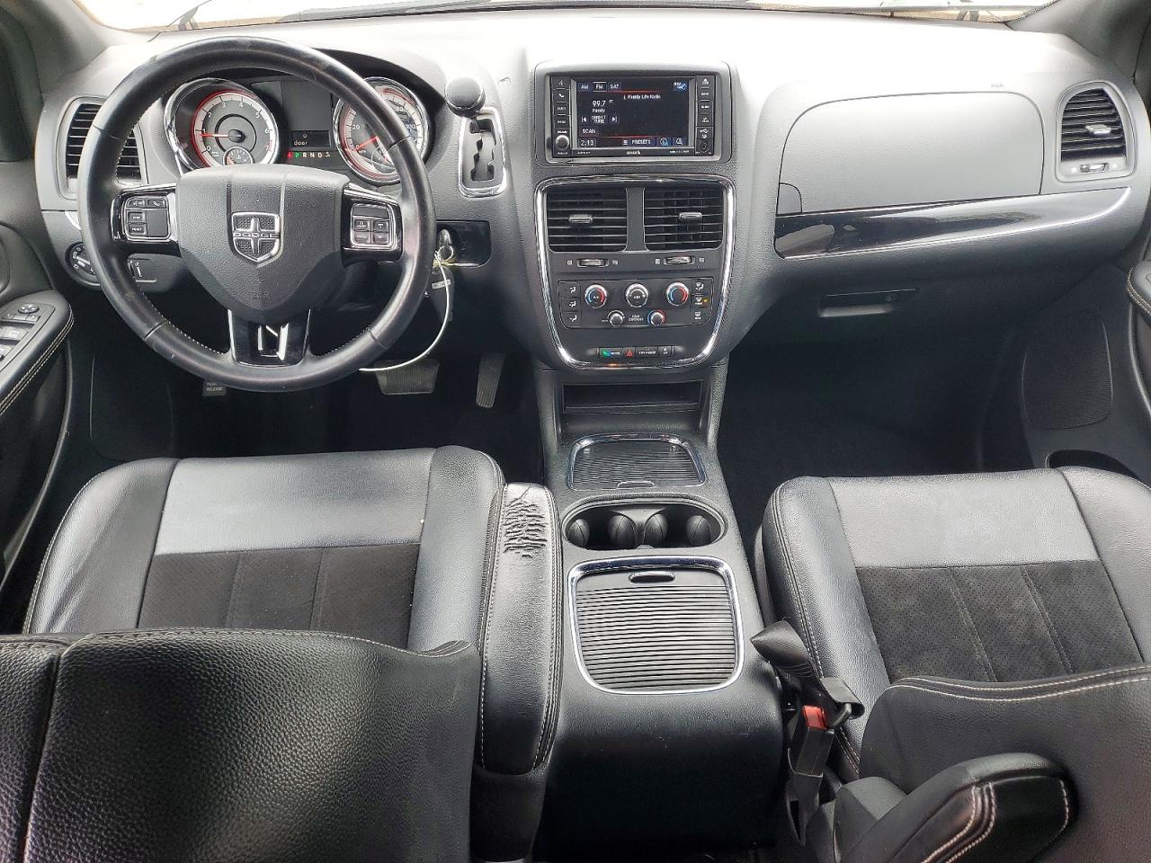 Dodge Caravan Sxt