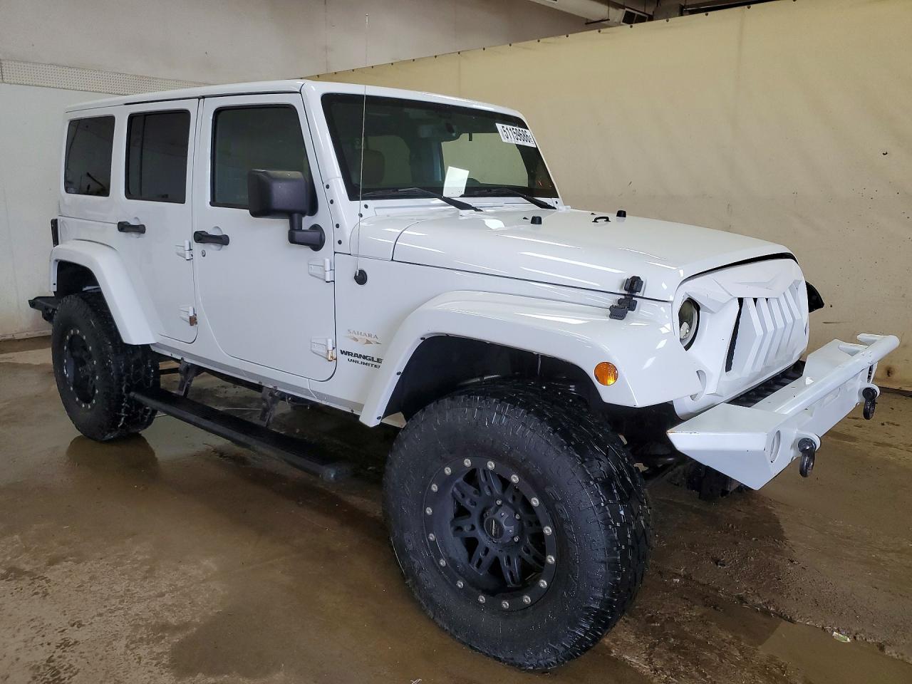 Jeep Wrangler Sahara