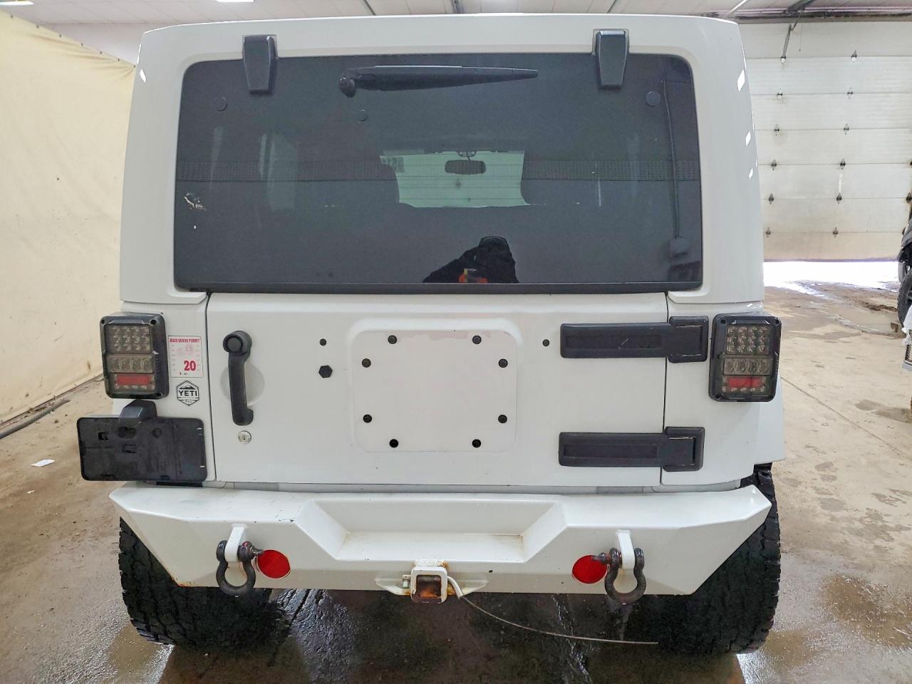 Jeep Wrangler Sahara