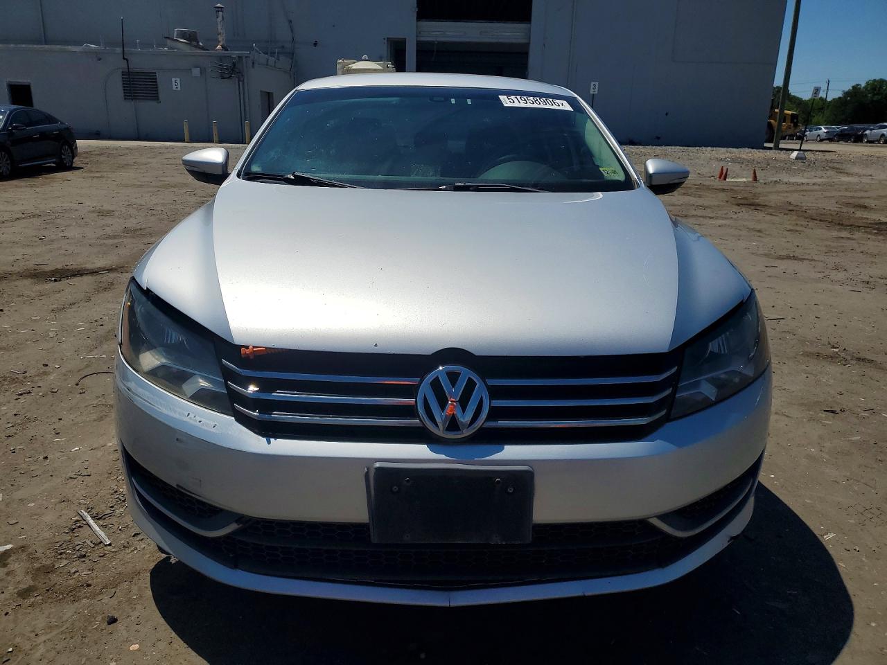 Volkswagen Passat S