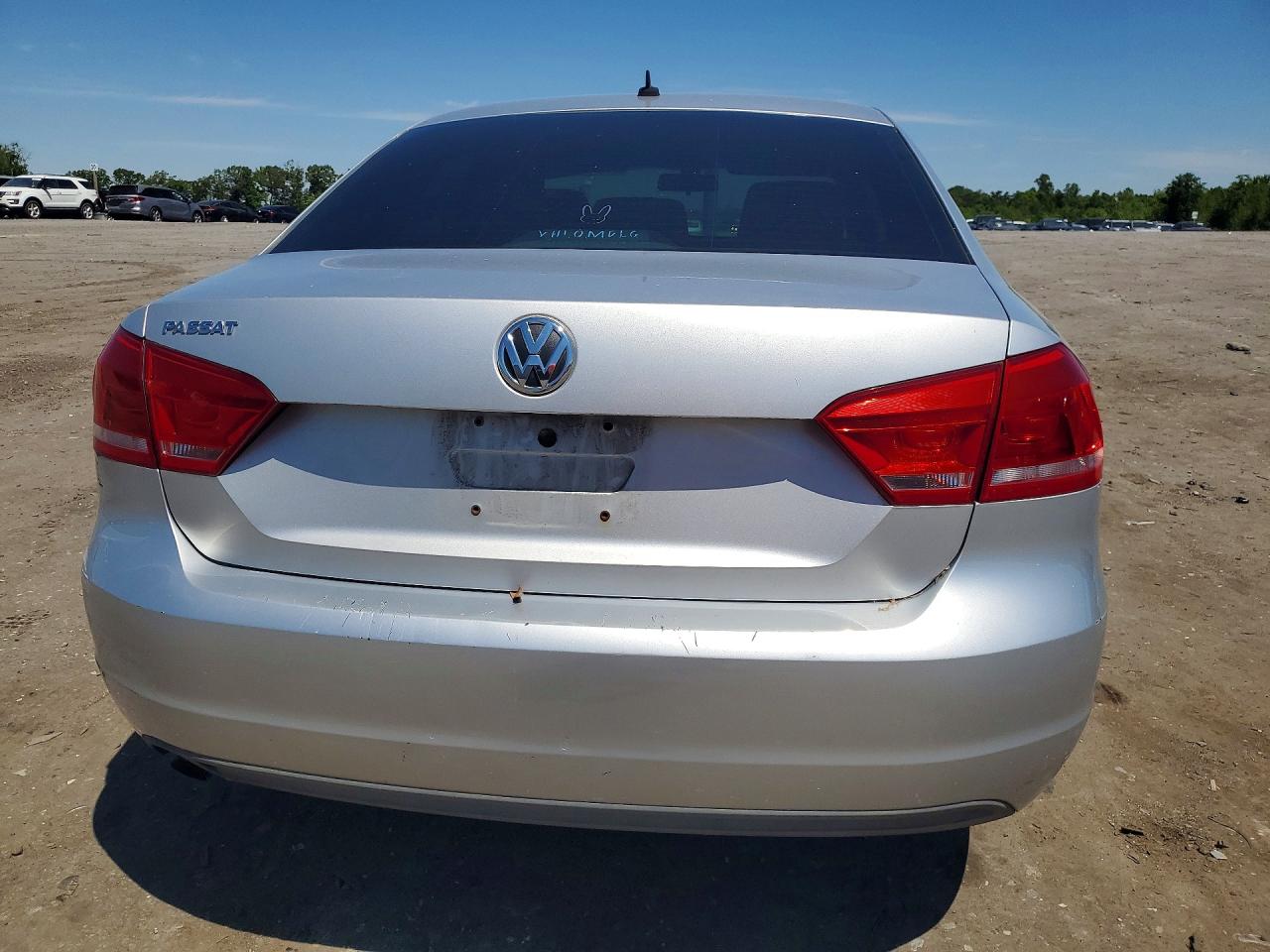 Volkswagen Passat S