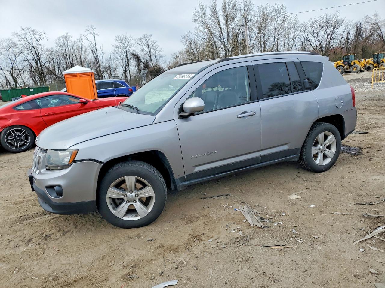 Salvage Jeep Compass Image