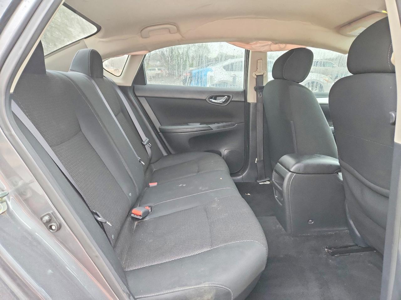 Nissan Sentra S