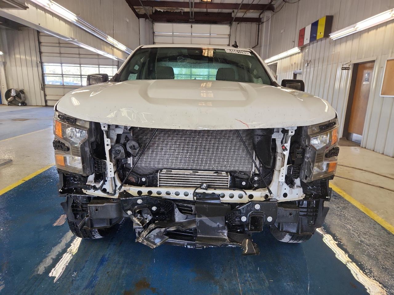 Chevrolet Silverado C1500