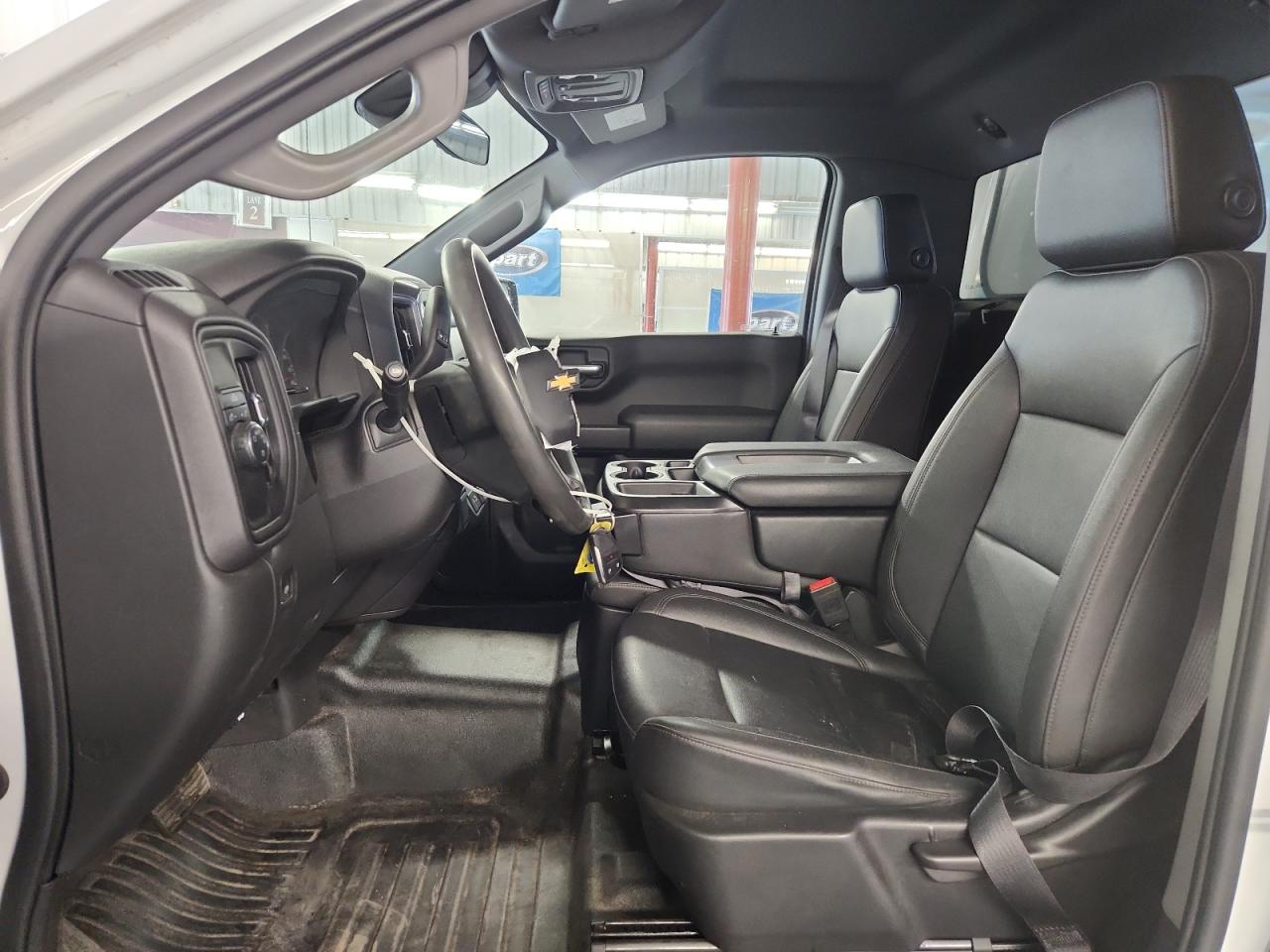 Chevrolet Silverado C1500