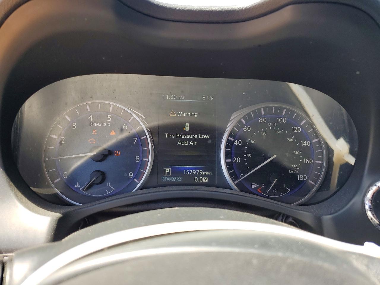 INFINITI Q50 Premium