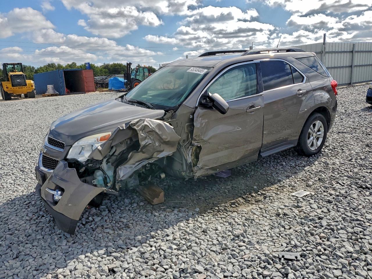 Salvage Chevrolet Equinox Image