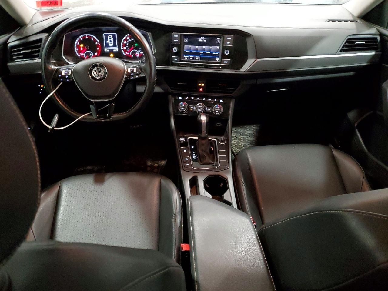 Volkswagen Jetta S