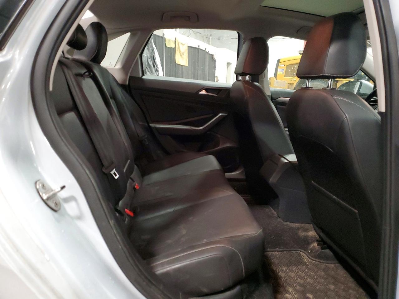 Volkswagen Jetta S