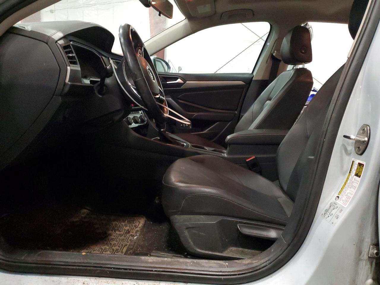 Volkswagen Jetta S