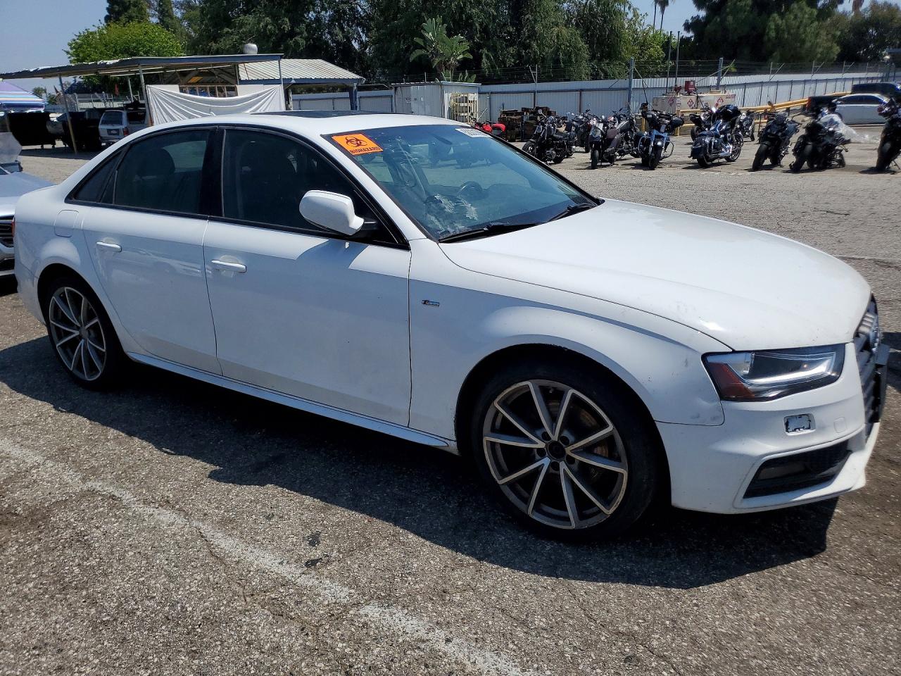 Audi A4 Premium S-line