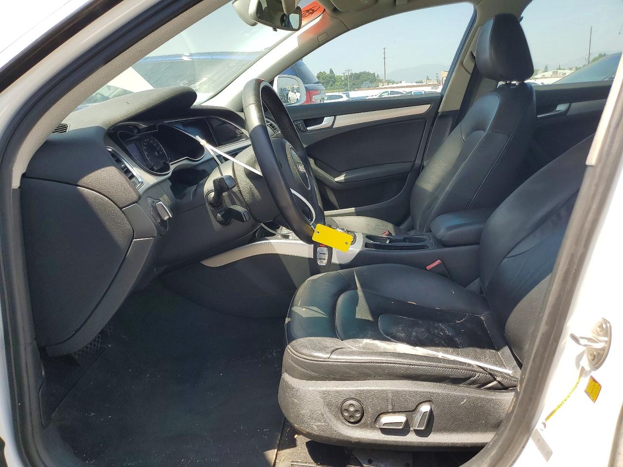 Audi A4 Premium S-line