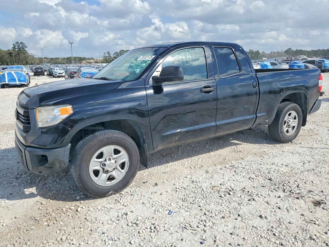 Salvage Toyota Tundra Image