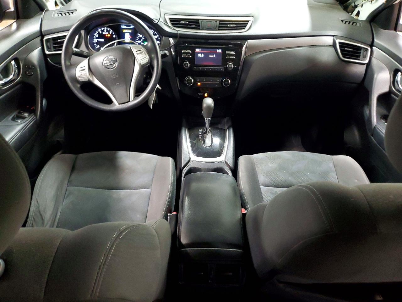 Nissan Rogue S