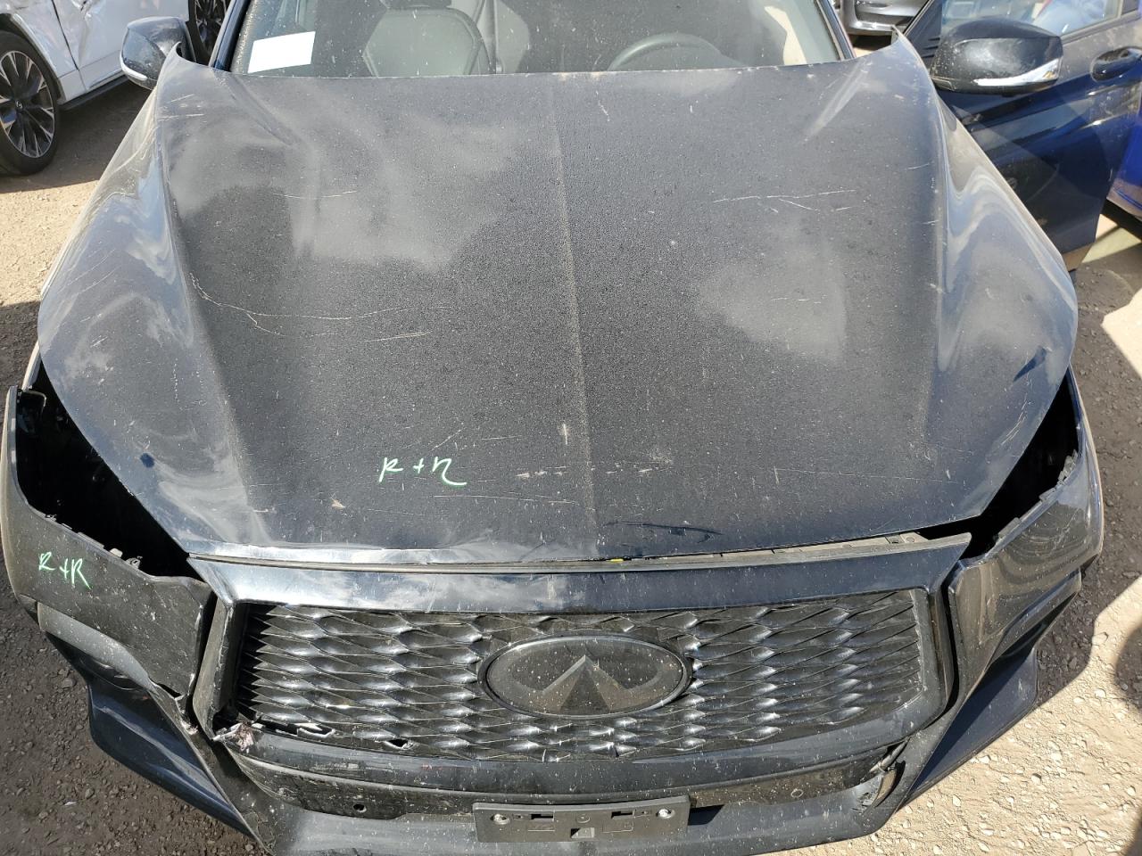 INFINITI Qx Sport