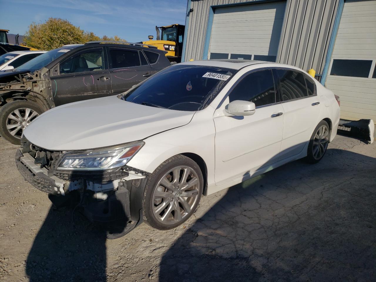 Salvage Honda Accord Image