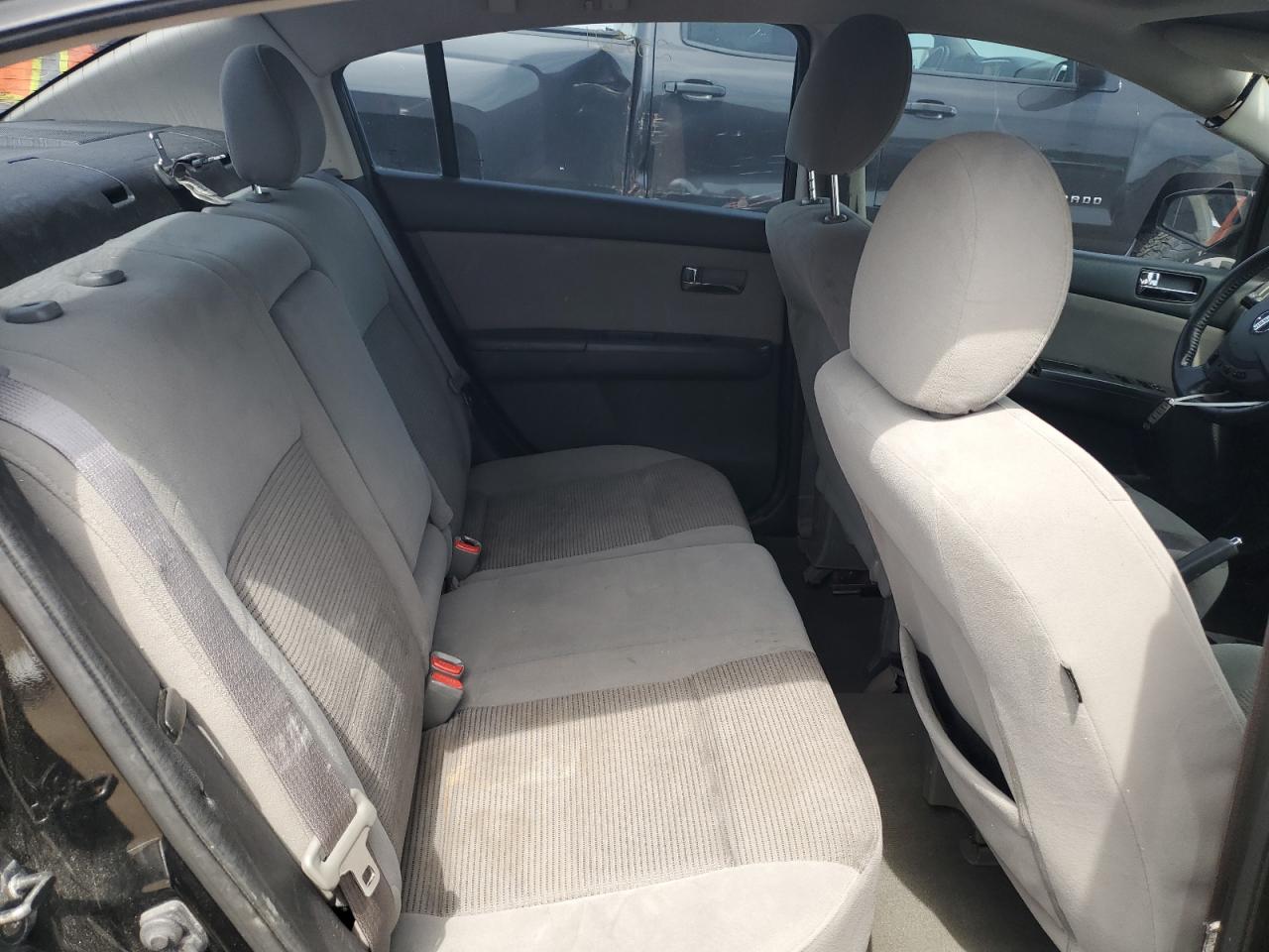 Nissan Sentra 2.0