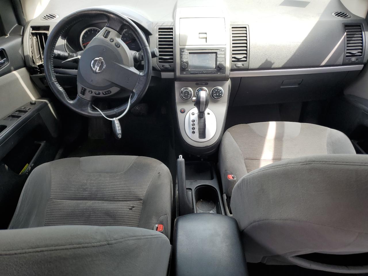 Nissan Sentra 2.0