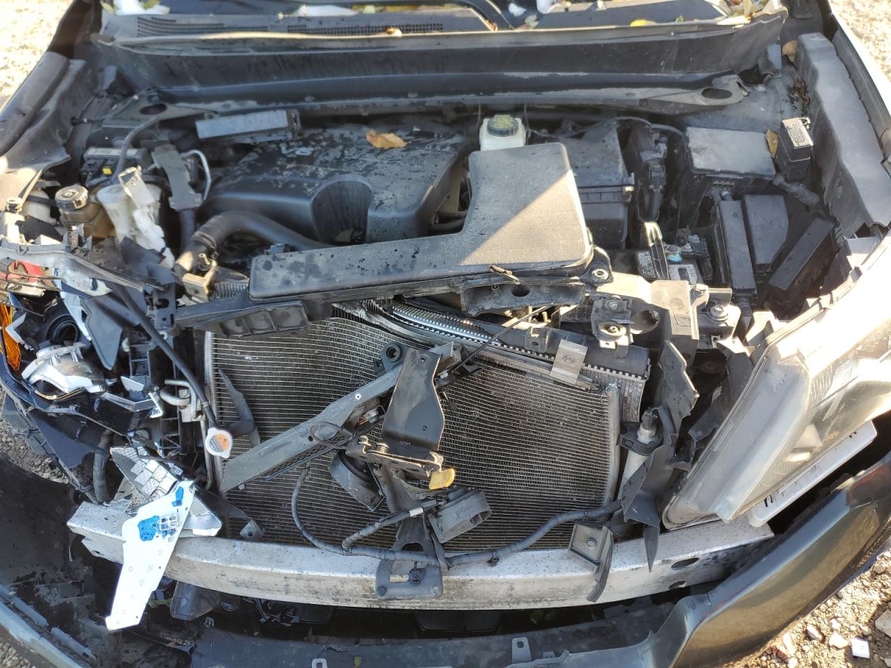 Nissan Pathfinder S