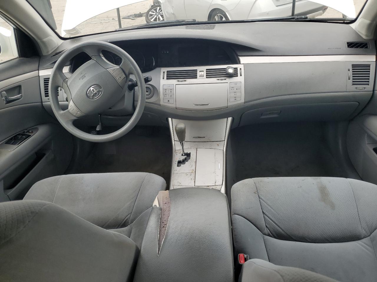 Toyota Avalon Xl
