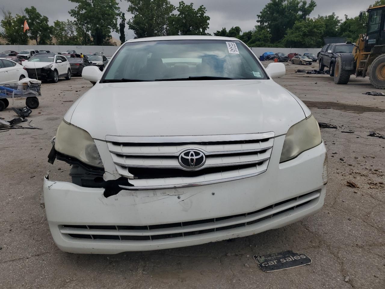 Toyota Avalon Xl