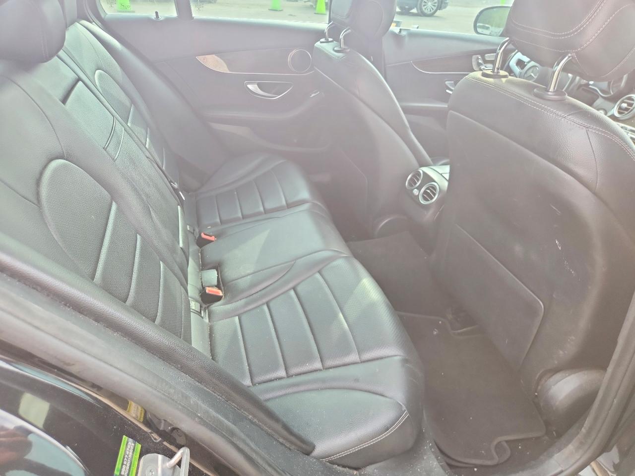 Mercedes-Benz C-Class 300