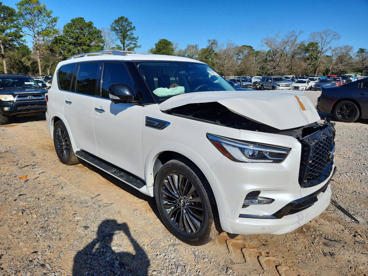 INFINITI Qx Luxe