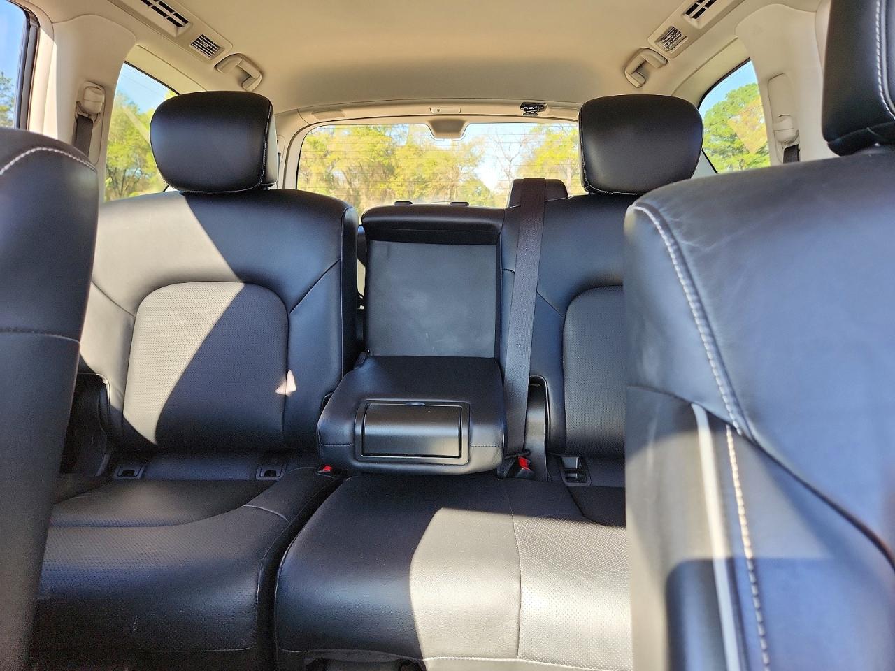 INFINITI Qx Luxe
