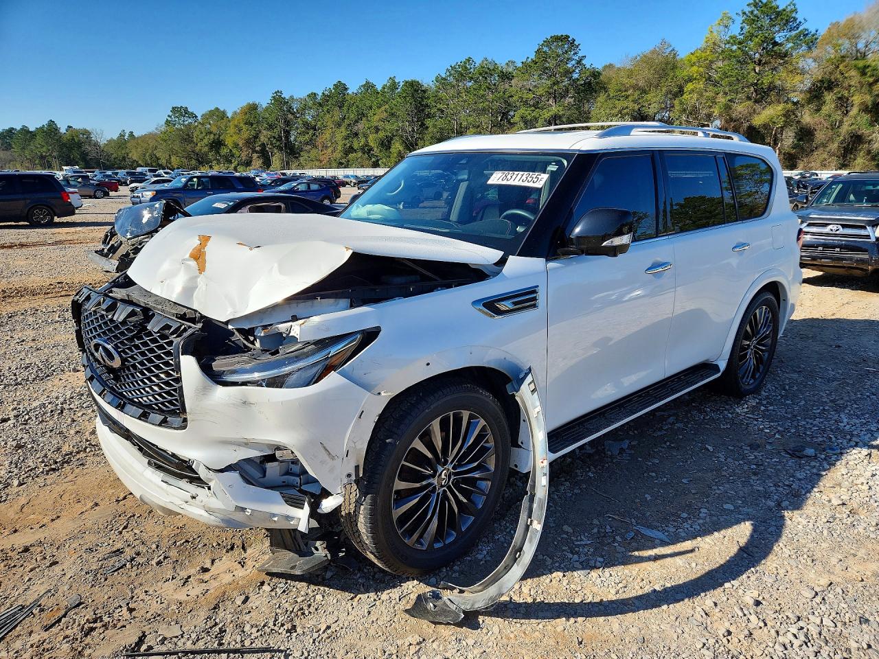 Salvage INFINITI Qx Image