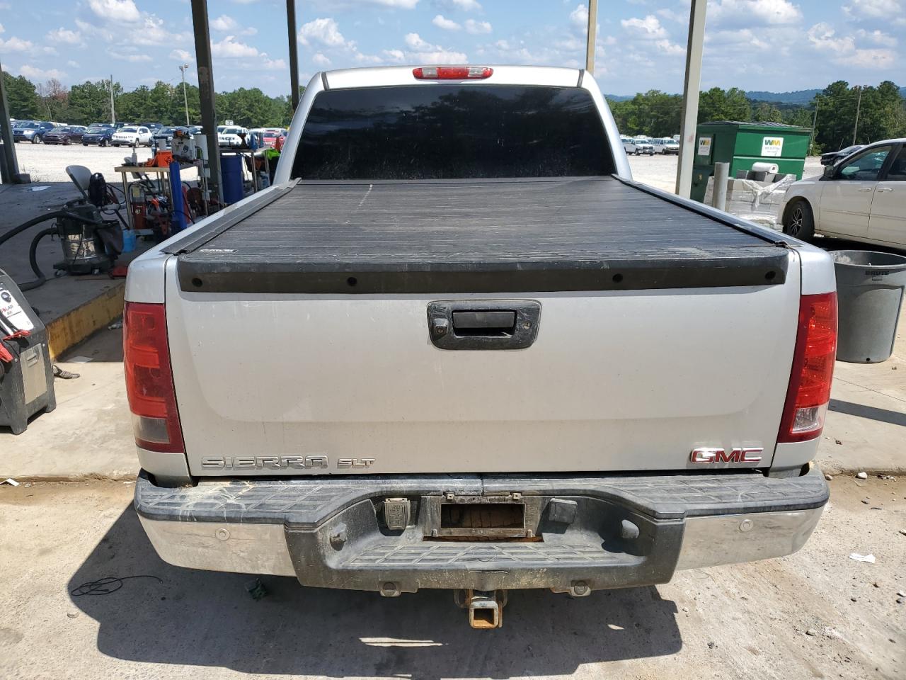 GMC Sierra