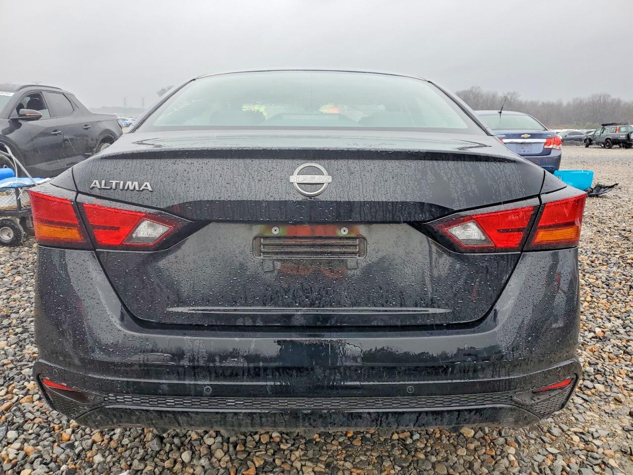 Nissan Altima S