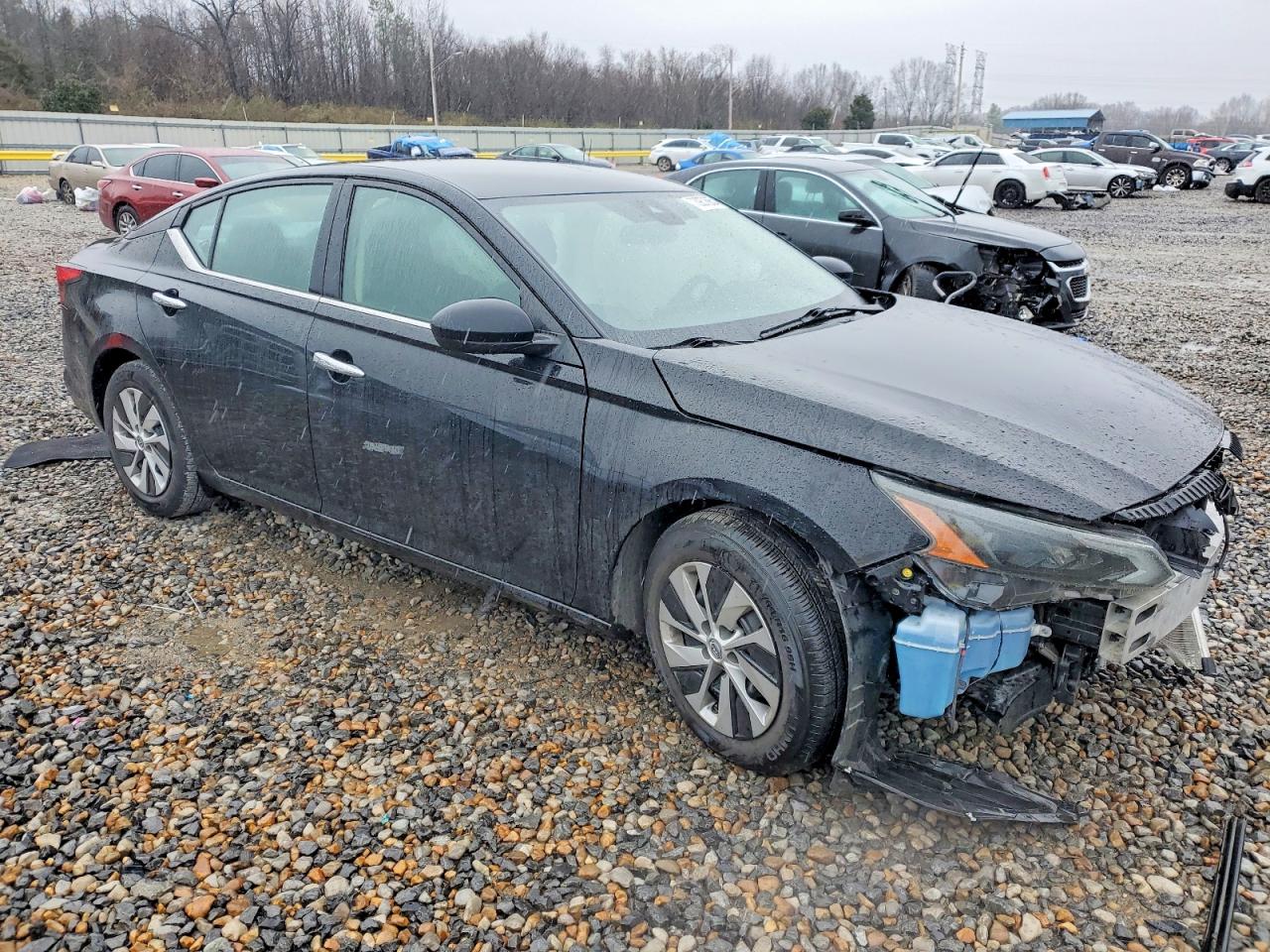 Nissan Altima S