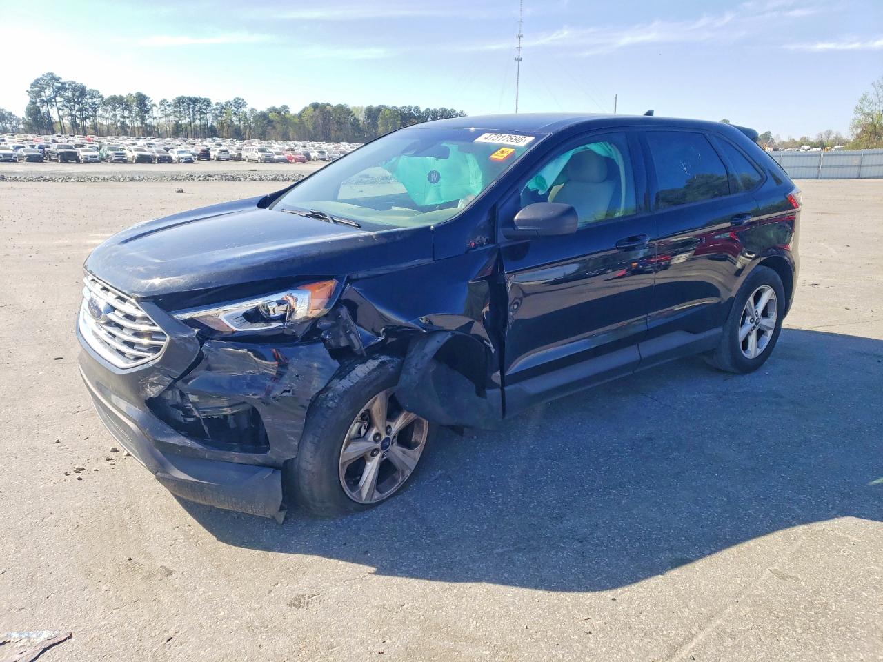 Salvage Ford Edge Image