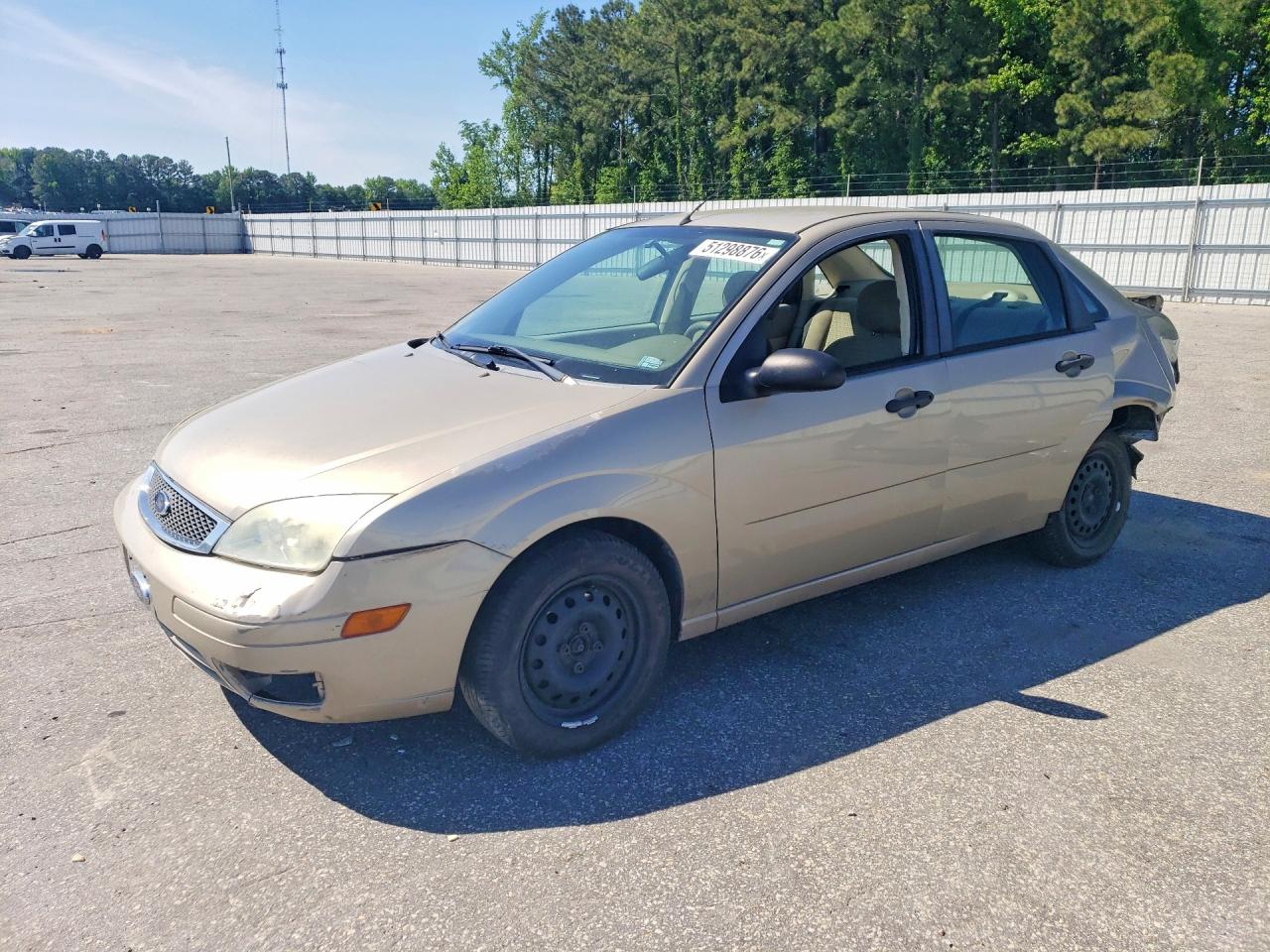 Salvage Ford Focus Image