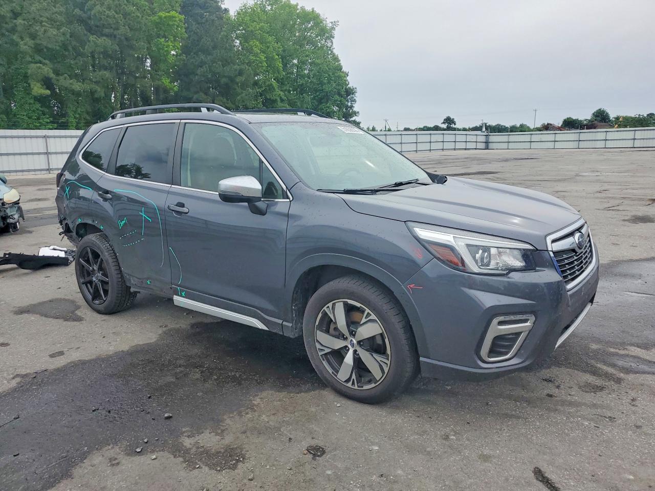 Subaru Forester Touring