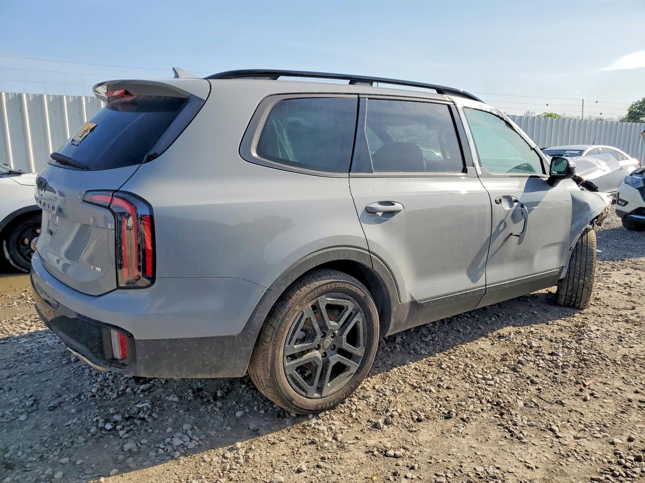 Kia Telluride Ex X-line