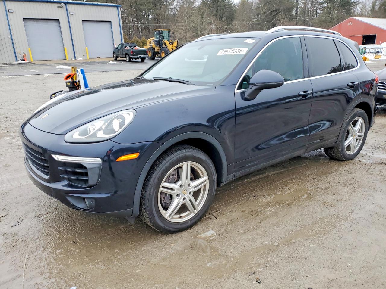 Salvage Porsche Cayenne Image