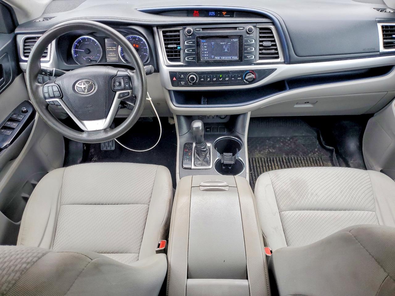 Toyota Highlander Le